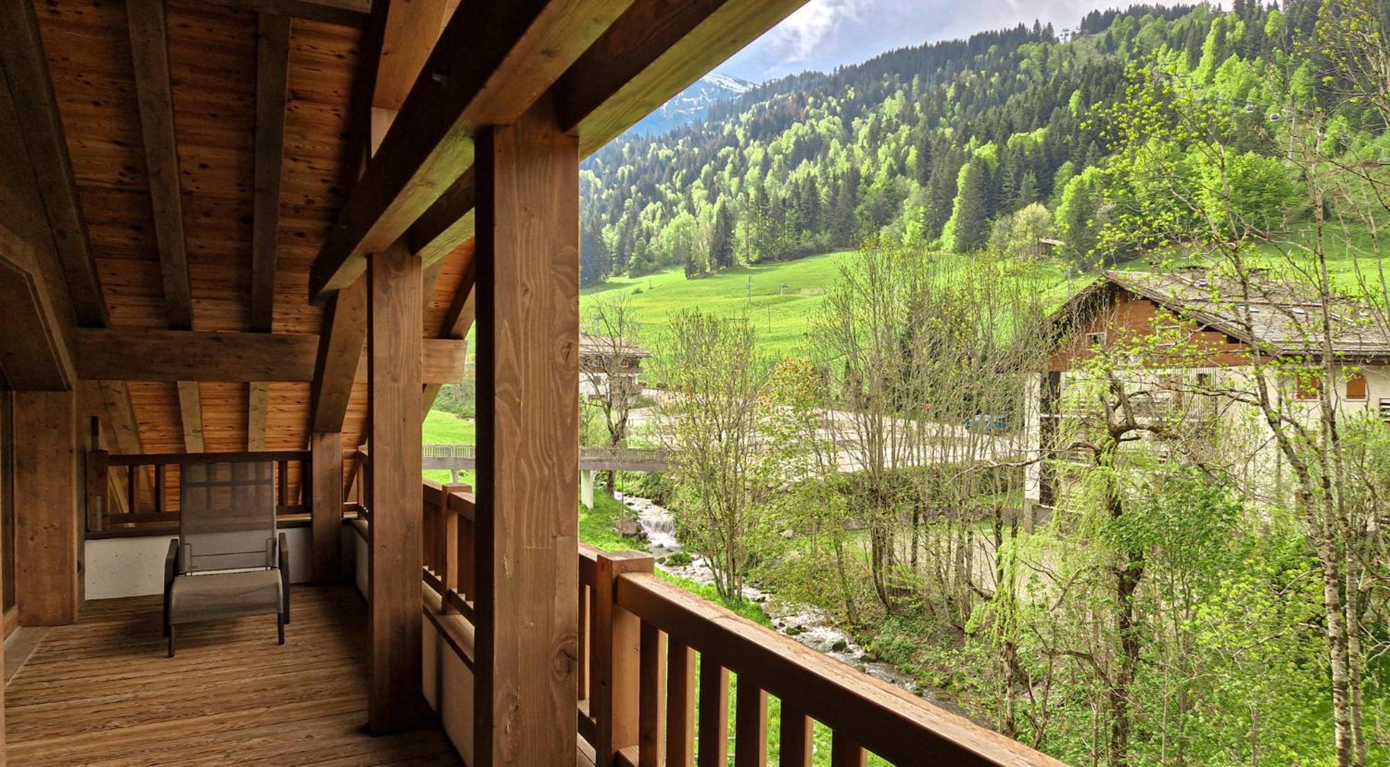 Les Cimes Aparthotel La Clusaz Exterior photo